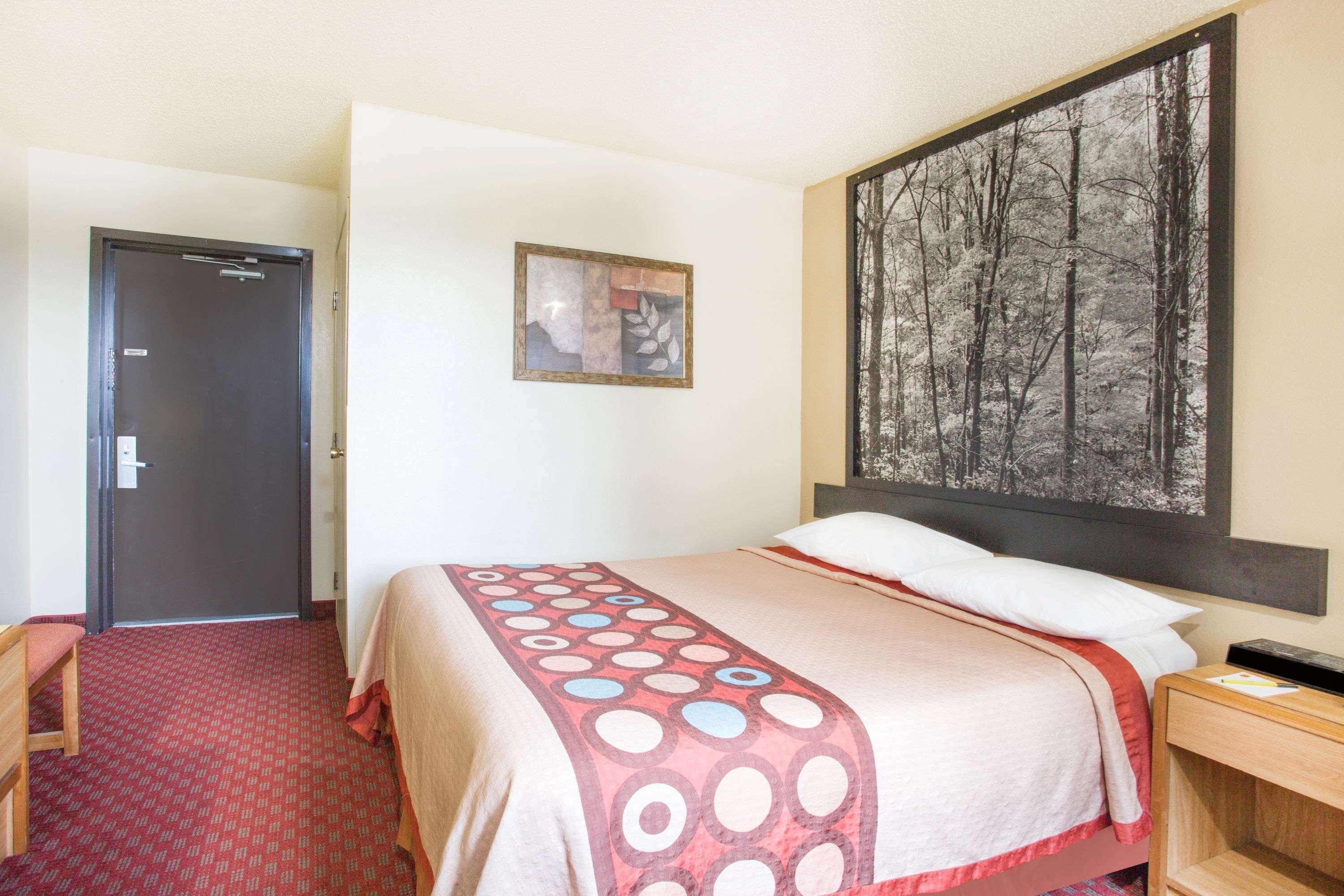 Super 8 By Wyndham Lexington Va Ξενοδοχείο Εξωτερικό φωτογραφία