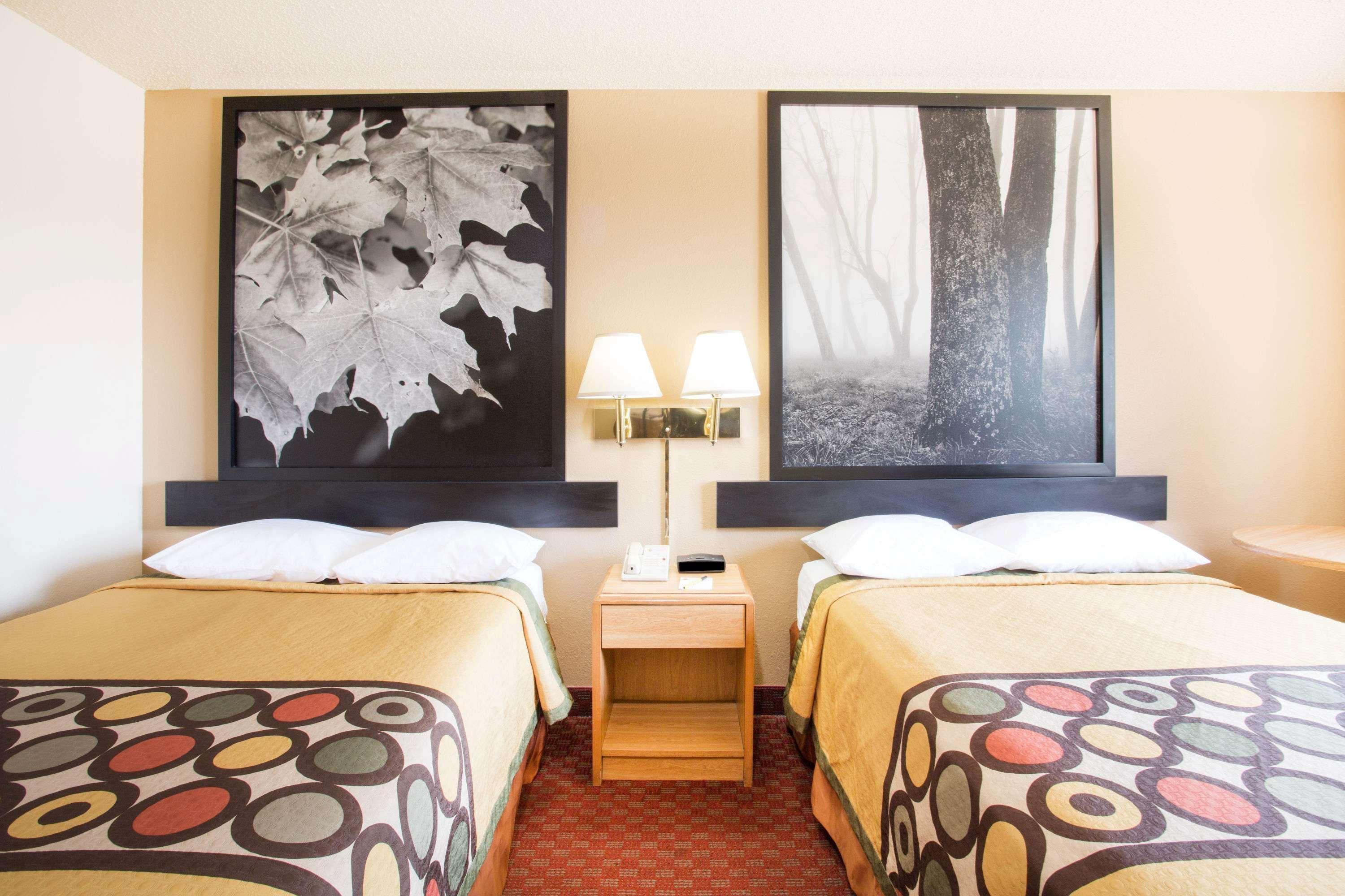 Super 8 By Wyndham Lexington Va Ξενοδοχείο Εξωτερικό φωτογραφία